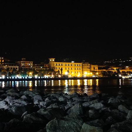 Gatti E Mare Villa Salerno Eksteriør billede